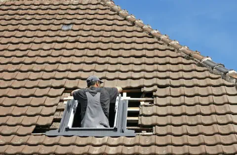 Pose de velux - Saint-Clar de Rivière